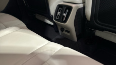 Volvo XC40 2.0 B4P Ultra Bright 5dr Auto Petrol Estate